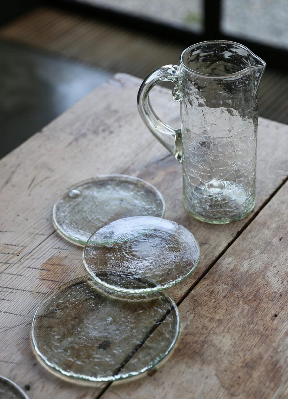 Sanae | Shop | Que Onda Vos | Crackled serving plates — Sanae